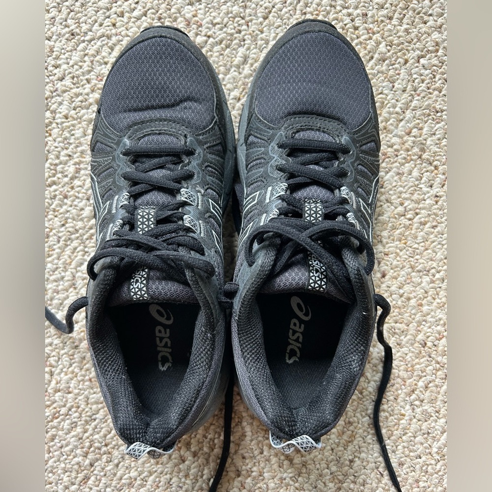 Women’s Asics Gel-Venture 7